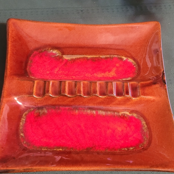 Vtg  MCM Calif USA Pottery 10" # Orange Ash TRAY Gold BROWN Accents 50S - Picture 1 of 3